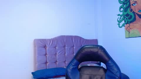 Nao online show from 09/28/25, 01:05