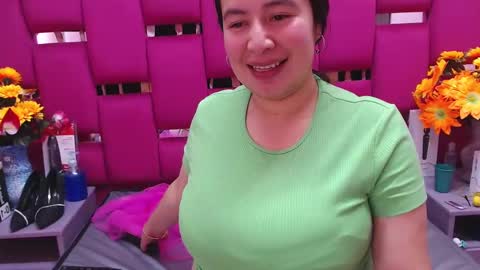 Snapshot of naomyprinces_ chatting on 12/11/24, 08:39 Bulma Heidi online show from 12/11/24, 08:39