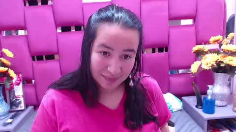 Snapshot of naomyprinces_ chatting on 12/30/24, 01:25 Bulma Heidi online show from 12/30/24, 01:25