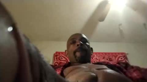 Snapshot of napo44 chatting on 11/18/25, 01:22 napo44 online show from 11/18/25, 01:22