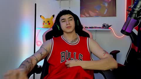 sebastian online show from 01/22/25, 08:18