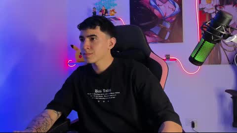 sebastian online show from 03/12/25, 03:13