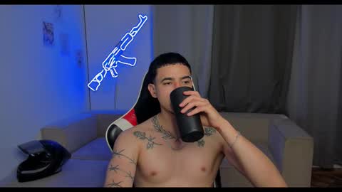 Snapshot of naranjo_seb chatting on 03/25/26, 10:27 sebastian online show from 03/25/26, 10:27