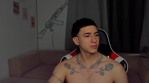 Snapshot of naranjo_seb chatting on 04/01/26, 09:45 sebastian online show from 04/01/26, 09:45