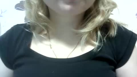 Snapshot of narcisjill chatting on 12/19/24, 11:07 NarcisJill online show from 12/19/24, 11:07