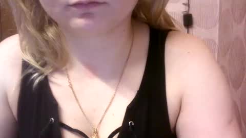 Snapshot of narcisjill chatting on 01/21/25, 03:43 NarcisJill online show from 01/21/25, 03:43