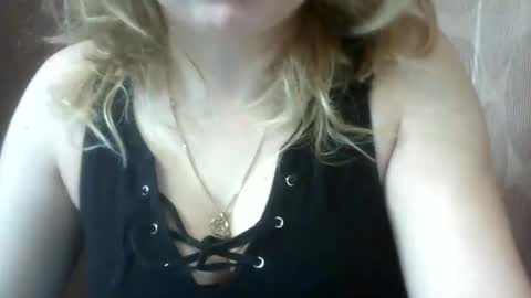 Snapshot of narcisjill chatting on 02/23/25, 10:39 NarcisJill online show from 02/23/25, 10:39