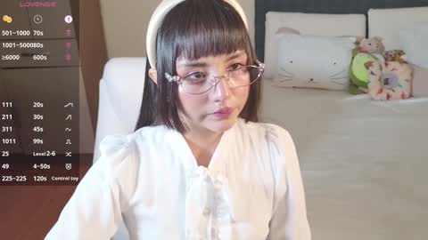 Snapshot of naree_masaki chatting on 01/10/25, 12:47 Naree online show from 01/10/25, 12:47