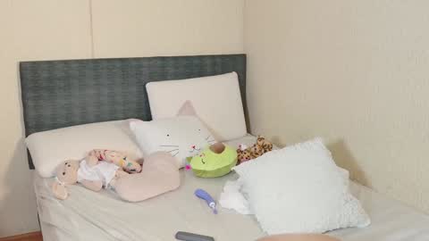 Snapshot of naree_masaki chatting on 02/05/25, 06:04 Naree online show from 02/05/25, 06:04