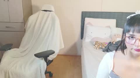 Snapshot of naree_masaki chatting on 03/07/25, 01:51 Naree online show from 03/07/25, 01:51