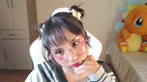 Snapshot of naree_masaki chatting on 02/23/26, 03:26 Naree online show from 02/23/26, 03:26