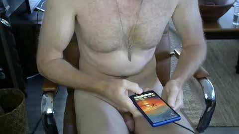 nareth338 online show from 10/24/25, 06:15