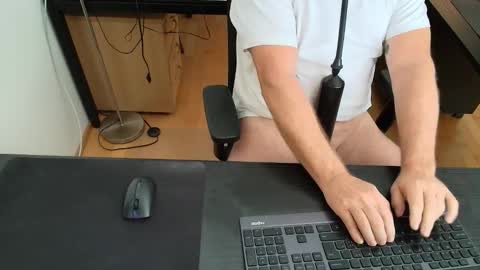 nase online show from 10/16/25, 09:54