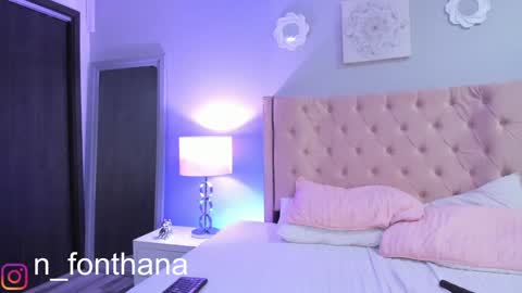 Snapshot of nashlyfontanna chatting on 01/10/25, 06:06 Nashly Fontana online show from 01/10/25, 06:06