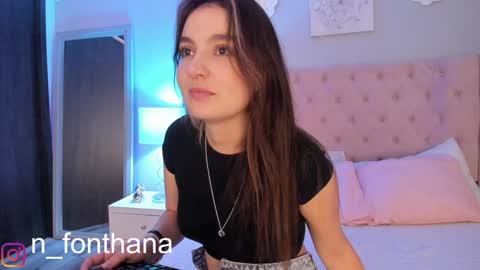 Snapshot of nashlyfontanna chatting on 01/14/25, 02:22 Nashly Fontana online show from 01/14/25, 02:22