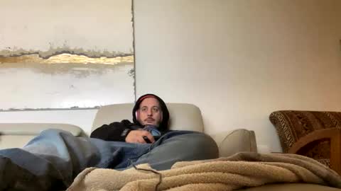 nassobout online show from 12/29/24, 10:56