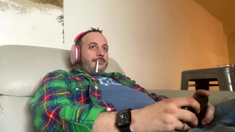 nassobout online show from 12/30/24, 10:21