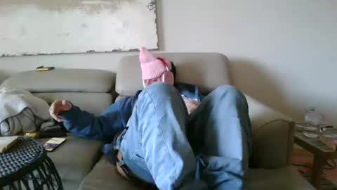 nassobout online show from 01/25/25, 04:24