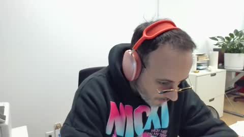 nassobout online show from 01/31/25, 09:59