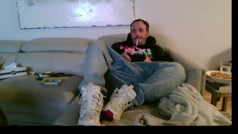 nassobout online show from 02/11/25, 05:58