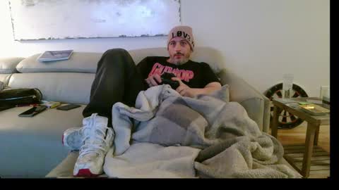 nassobout online show from 02/16/25, 10:32