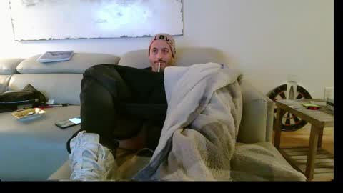 nassobout online show from 02/17/25, 01:36