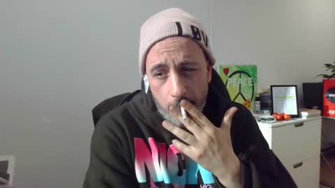 nassobout online show from 02/19/25, 07:59