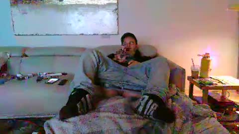 nassobout online show from 09/10/25, 09:09