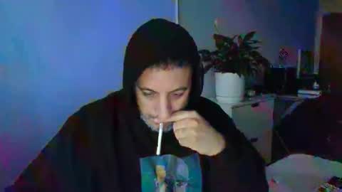 nassobout online show from 11/08/25, 07:56