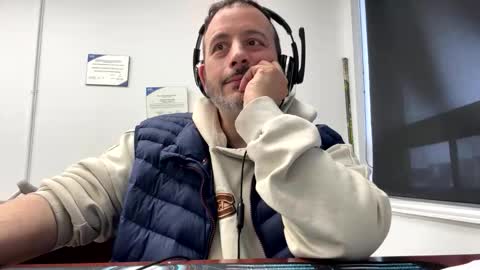 nassobout online show from 04/15/26, 09:48