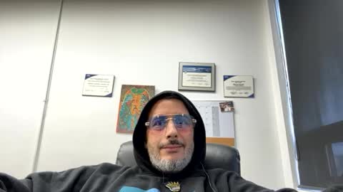 Snapshot of nassobout chatting on 05/29/26, 11:14 nassobout online show from 05/29/26, 11:14