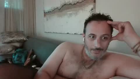 Snapshot of nassobout chatting on 06/18/26, 12:11 nassobout online show from 06/18/26, 12:11