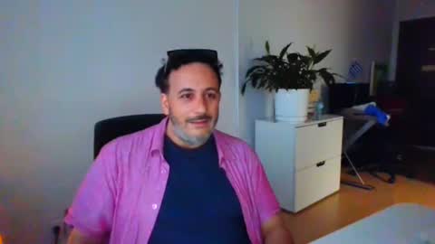 Snapshot of nassobout chatting on 07/17/26, 11:53 nassobout online show from 07/17/26, 11:53