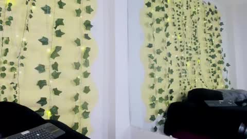 Maira online show from 02/22/25, 06:06