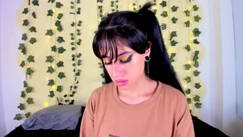 Maira online show from 03/11/25, 07:58