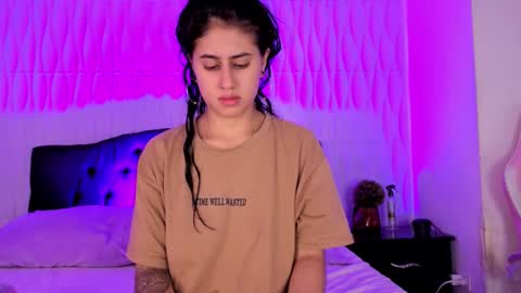 Maira online show from 11/01/25, 08:11