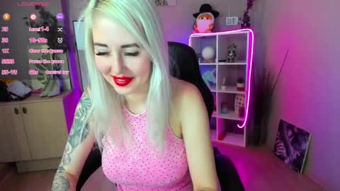 Snapshot of nastasya_cute chatting on 05/02/26, 01:43 Nastya online show from 05/02/26, 01:43