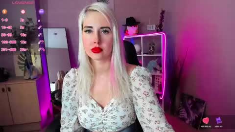 Snapshot of nastasya_cute chatting on 05/11/26, 01:33 Nastya online show from 05/11/26, 01:33