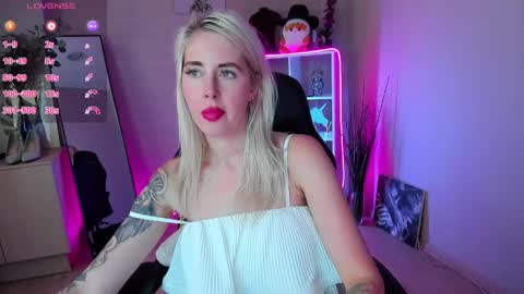 Snapshot of nastasya_cute chatting on 06/05/26, 06:52 Nastya online show from 06/05/26, 06:52