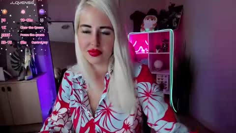 Snapshot of nastasya_cute chatting on 07/07/26, 01:41 Nastya online show from 07/07/26, 01:41
