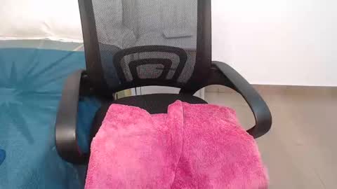 Snapshot of nasti_queen chatting on 03/05/25, 04:34 Mona online show from 03/05/25, 04:34