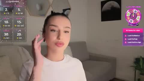 Snapshot of nastiashy20 chatting on 12/01/25, 02:49 NastiaShy20 online show from 12/01/25, 02:49