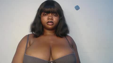 Amanda online show from 02/05/26, 02:27