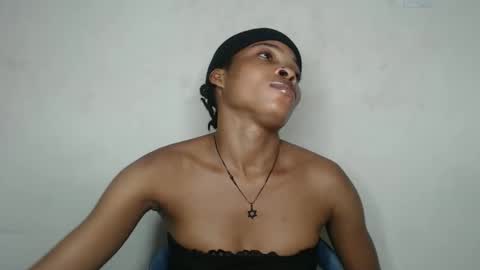 bella online show from 11/02/25, 10:56