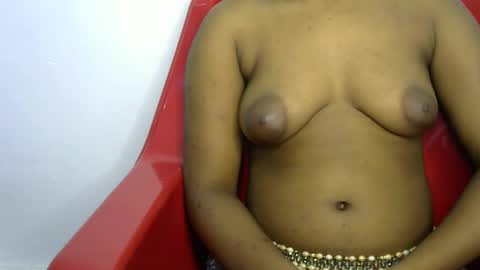 Snapshot of nasty_slut789 chatting on 05/19/26, 10:05 nasty_slut789 online show from 05/19/26, 10:05
