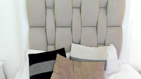 Snapshot of nastya_fantasy chatting on 12/21/24, 10:51 Nastya online show from 12/21/24, 10:51