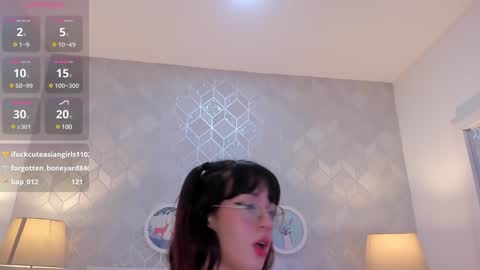 Snapshot of nastya_fantasy chatting on 01/22/25, 08:38 Nastya online show from 01/22/25, 08:38