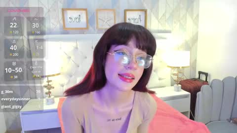 Snapshot of nastya_fantasy chatting on 02/03/25, 10:21 Nastya online show from 02/03/25, 10:21
