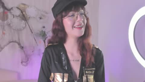 Snapshot of nastya_fantasy chatting on 10/31/25, 08:32 Nastya online show from 10/31/25, 08:32