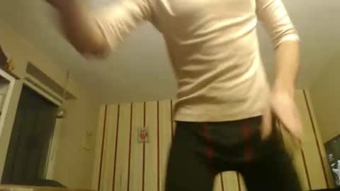 Snapshot of nastybislutx chatting on 12/01/25, 03:00 DirtyNastySlute online show from 12/01/25, 03:00